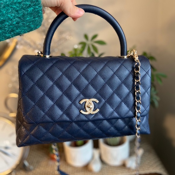 CHANEL Coco Handle - Picture 13 of 16